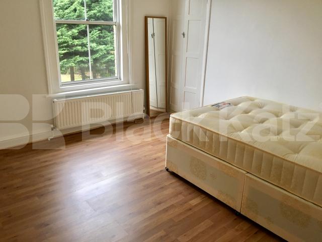 			NEW INSTRUCTION , 5 Bedroom, 1 bath, 1 reception Detached House			 Heathfield Road, Wandsworth/Earlsfield 