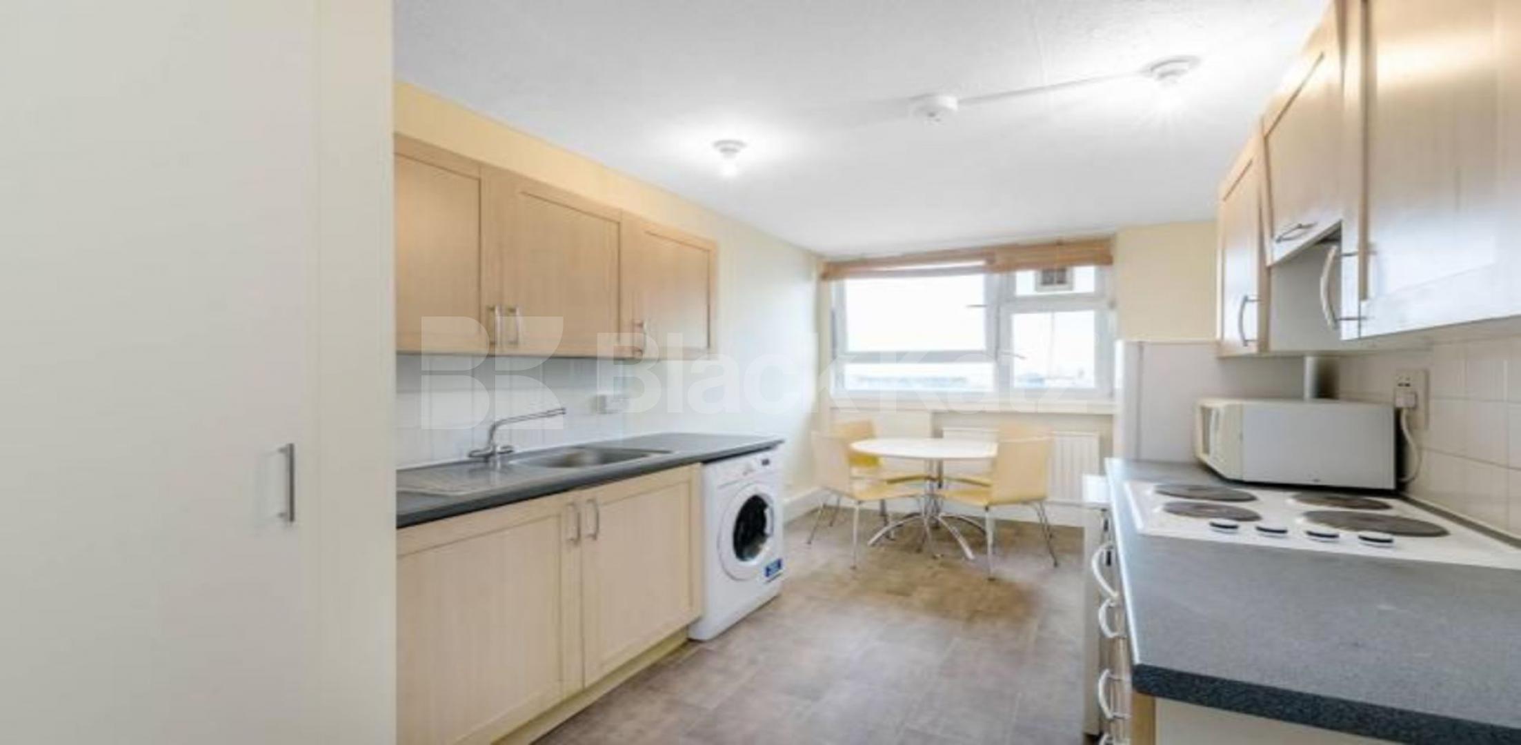 			LOCATION LOCATION LOCATION !!!, 2 Bedroom, 1 bath, 1 reception Apartment			 HALL STREET, ANGEL / CLARKENWELL