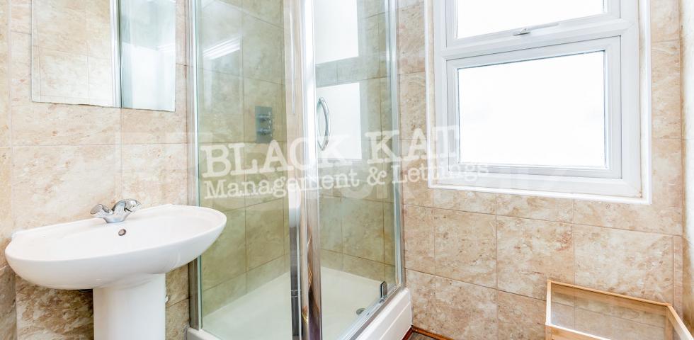 			3 Bedroom, 1 bath, 1 reception Flat			 Hampden Road, HARINGEY LADDER