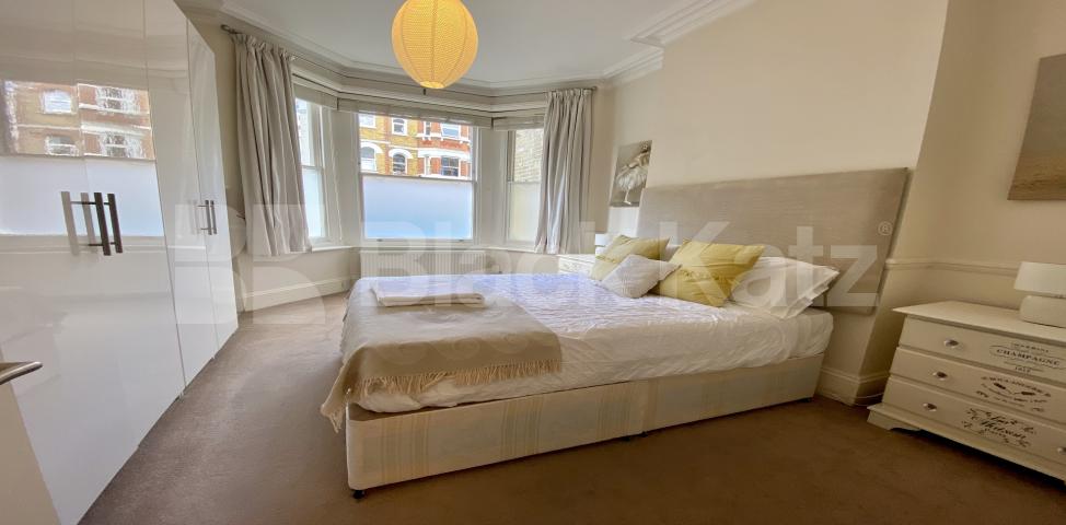 			LET, 2 Bedroom, 1 bath, 1 reception Apartment			 Handforth Road, Oval