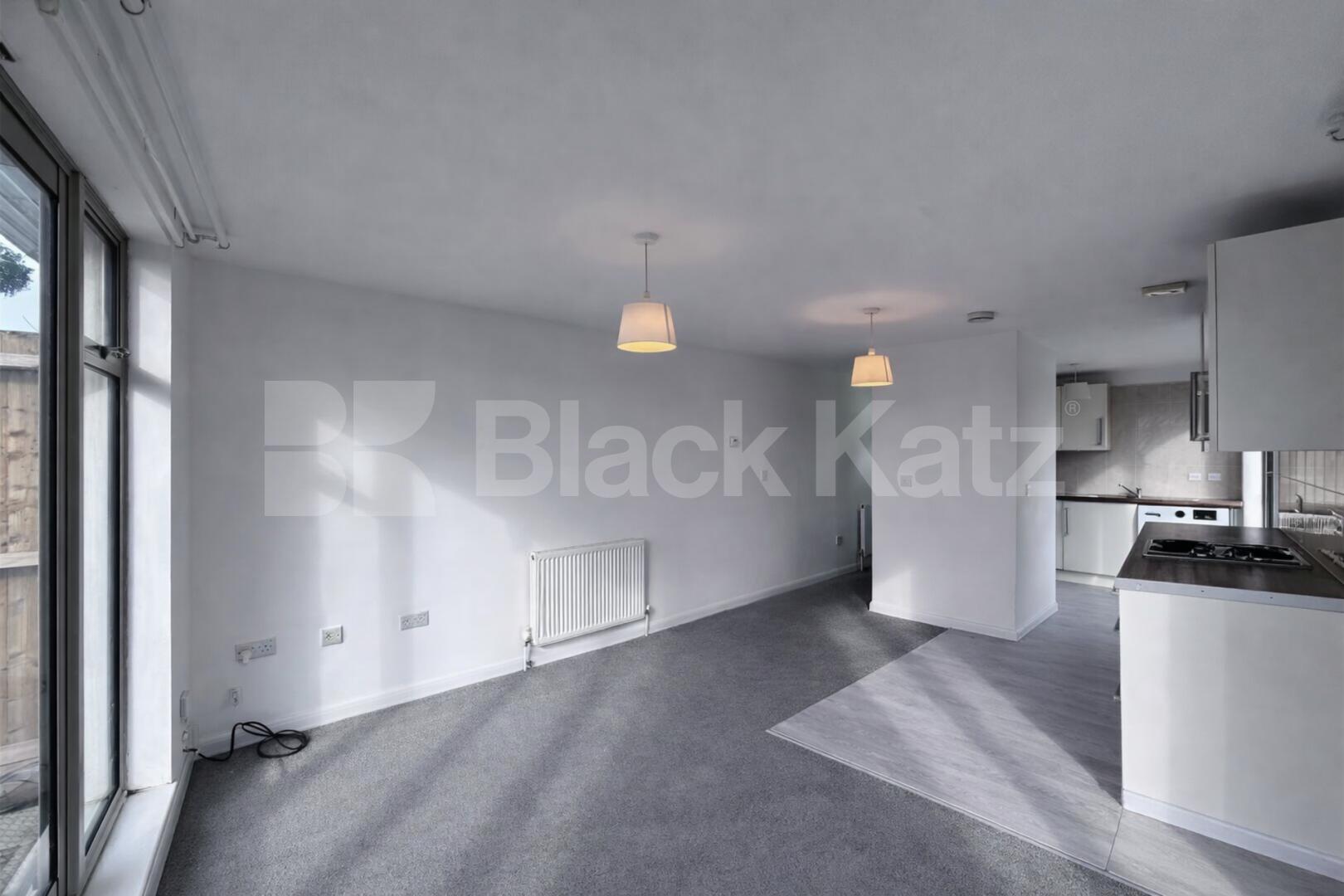 Spacious one bed to rent with open with a wrap around balcony Handsworth Avenue, Highams Park
