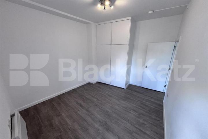 Newly refurbished two-bedroom flat on Handsworth Avenue, Chingford Handsworth Avenue, Highams Park