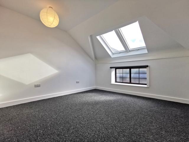 Modern and Central Apartment Villiers Road, Willesden Green