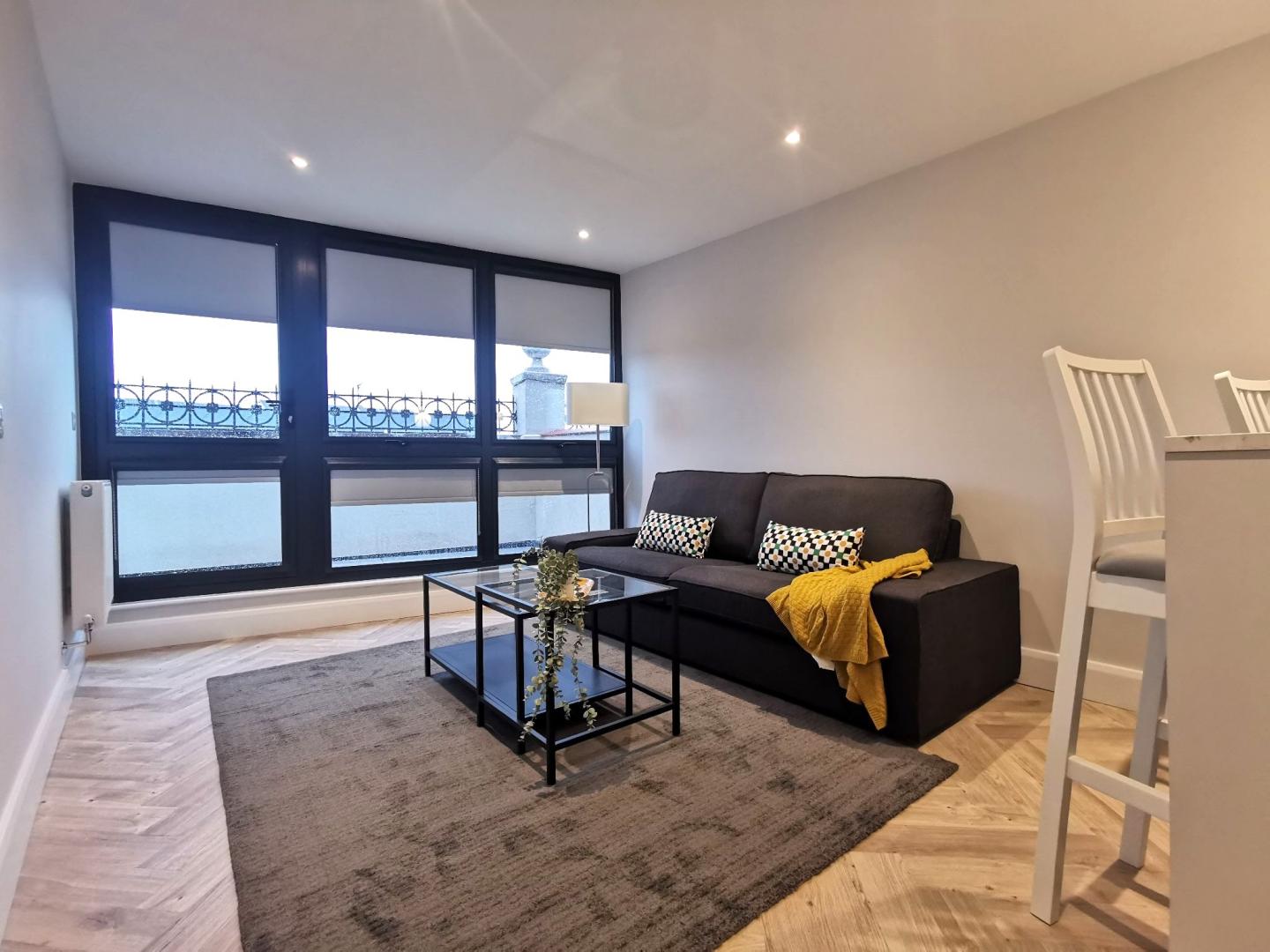 Unique Penthouse with Stunning Views High Road, Willesden Green