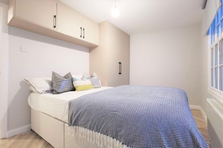 Modern and Spacious Apartment High Road, Willesden Green