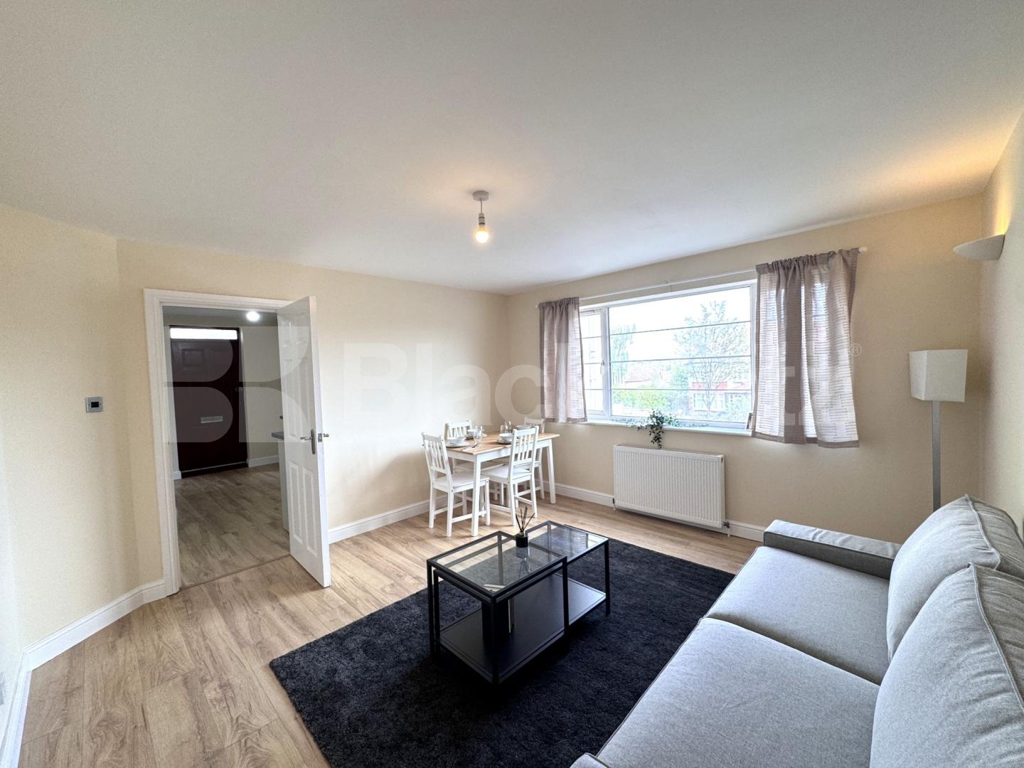 Modern and Central Apartment Wembley Hill Road , Wembley Park