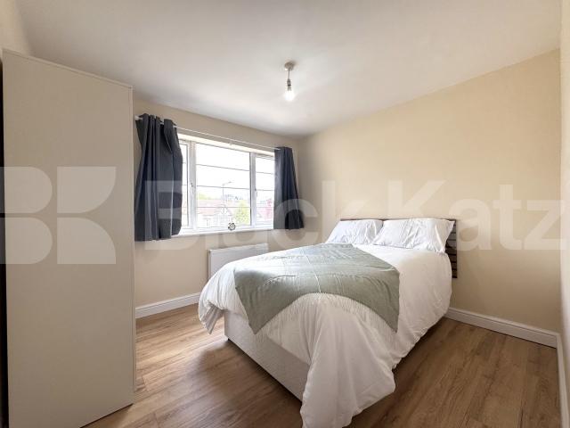 Modern and Central Apartment Wembley Hill Road , Wembley Park