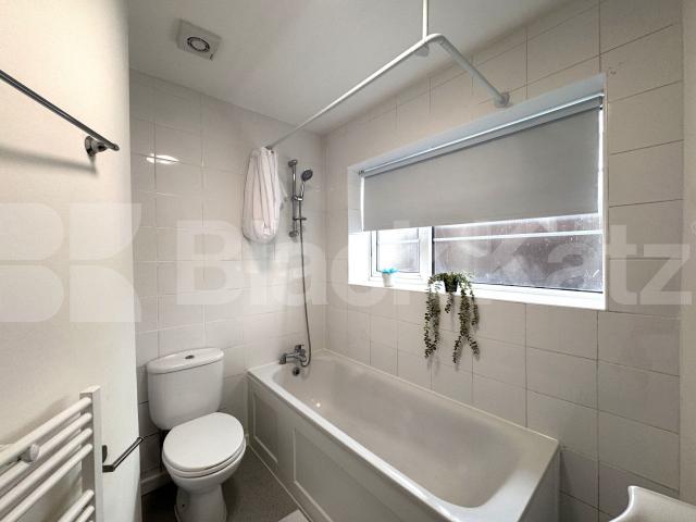 Modern and Central Apartment Wembley Hill Road , Wembley Park