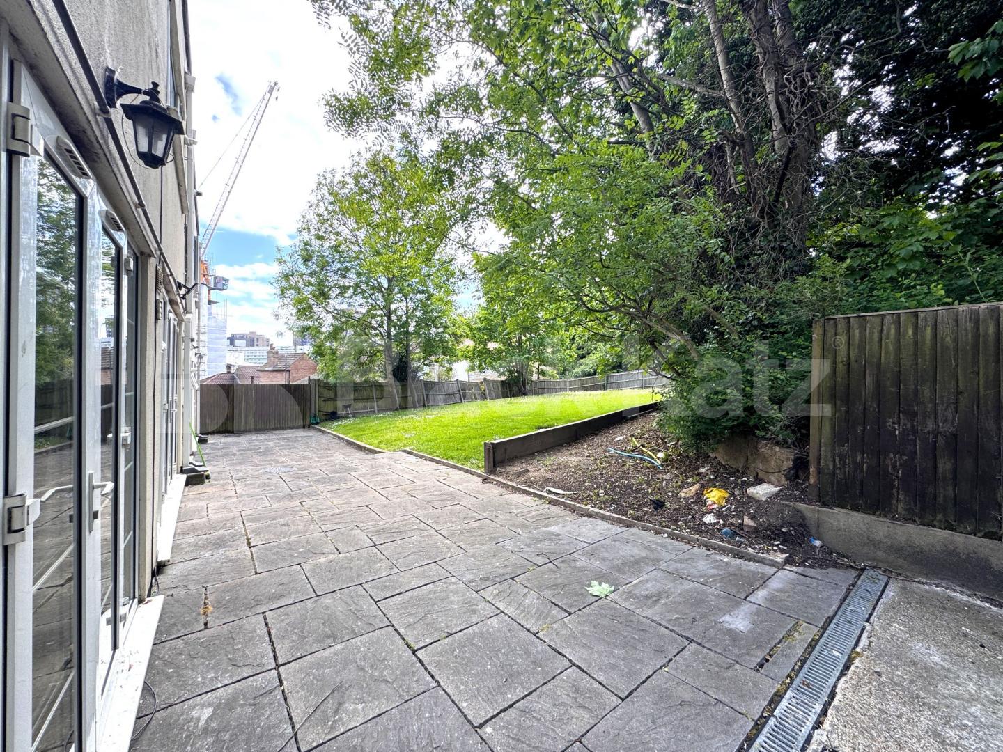 Modern and Central Apartment Wembley Hill Road , Wembley Park