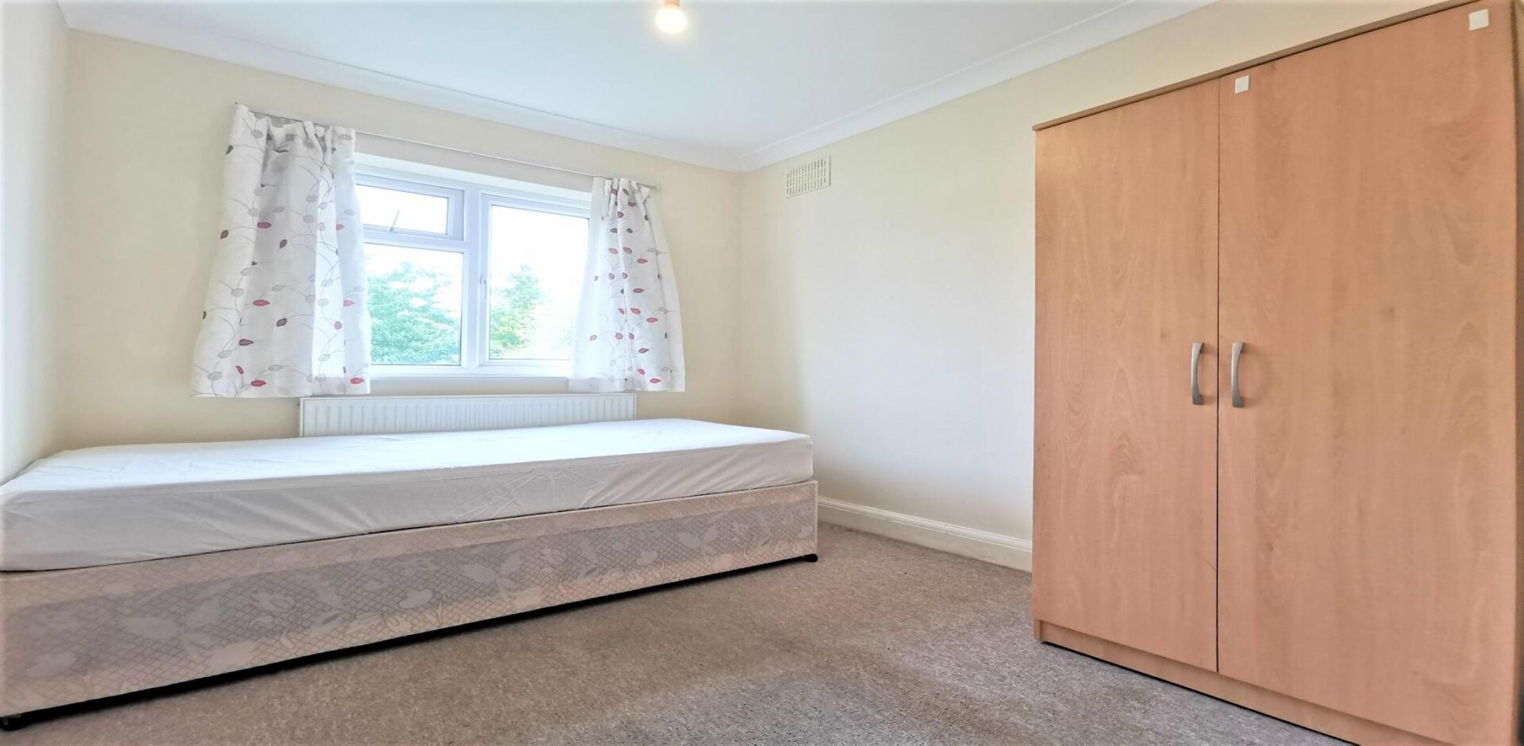 			4 Bedroom, 1 bath, 1 reception House			 Sherrick Green Road, DOLLIS HILL NW10