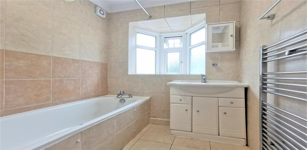 			4 Bedroom, 1 bath, 1 reception House			 Sherrick Green Road, DOLLIS HILL NW10