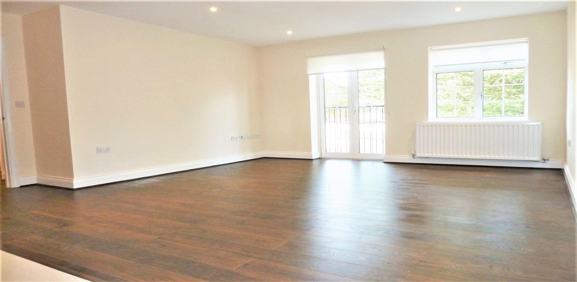 			2 Bedroom, 2 bath, 1 reception Flat			 Northwick Park Road , Harrow