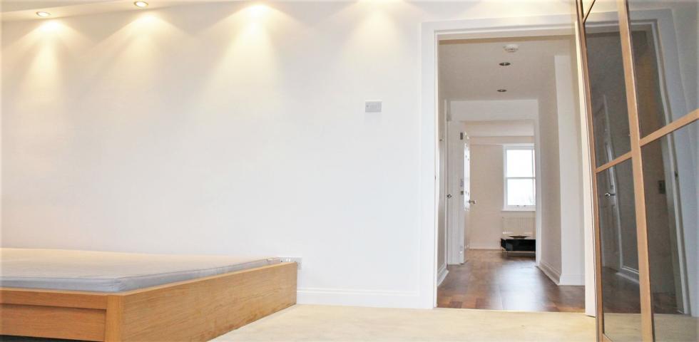 			1 Bedroom, 1 bath, 1 reception Apartment			 Westbourne Grove, NOTTING HILL GATE