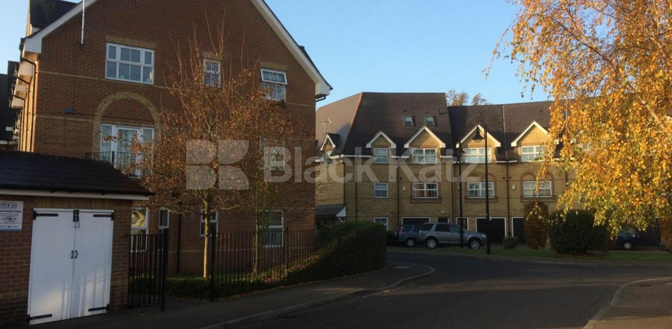 			NEW INSTRUCTION, 2 Bedroom, 1 bath, 1 reception Apartment			 Hayes Grove, East Dulwich/Peckham