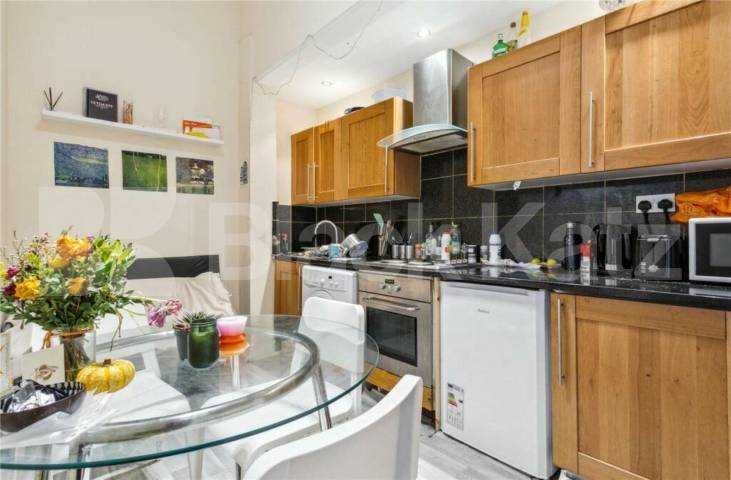 Bright and modern refurbished three double bedroom flat with garden space Hazelville Road, Crouch Hill