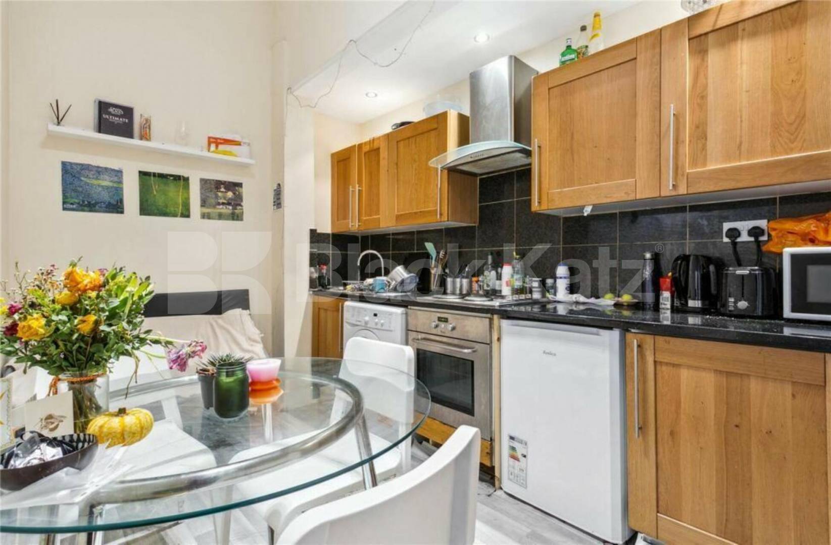 Bright and modern refurbished three double bedroom flat with garden space Hazellville Road, Archway
