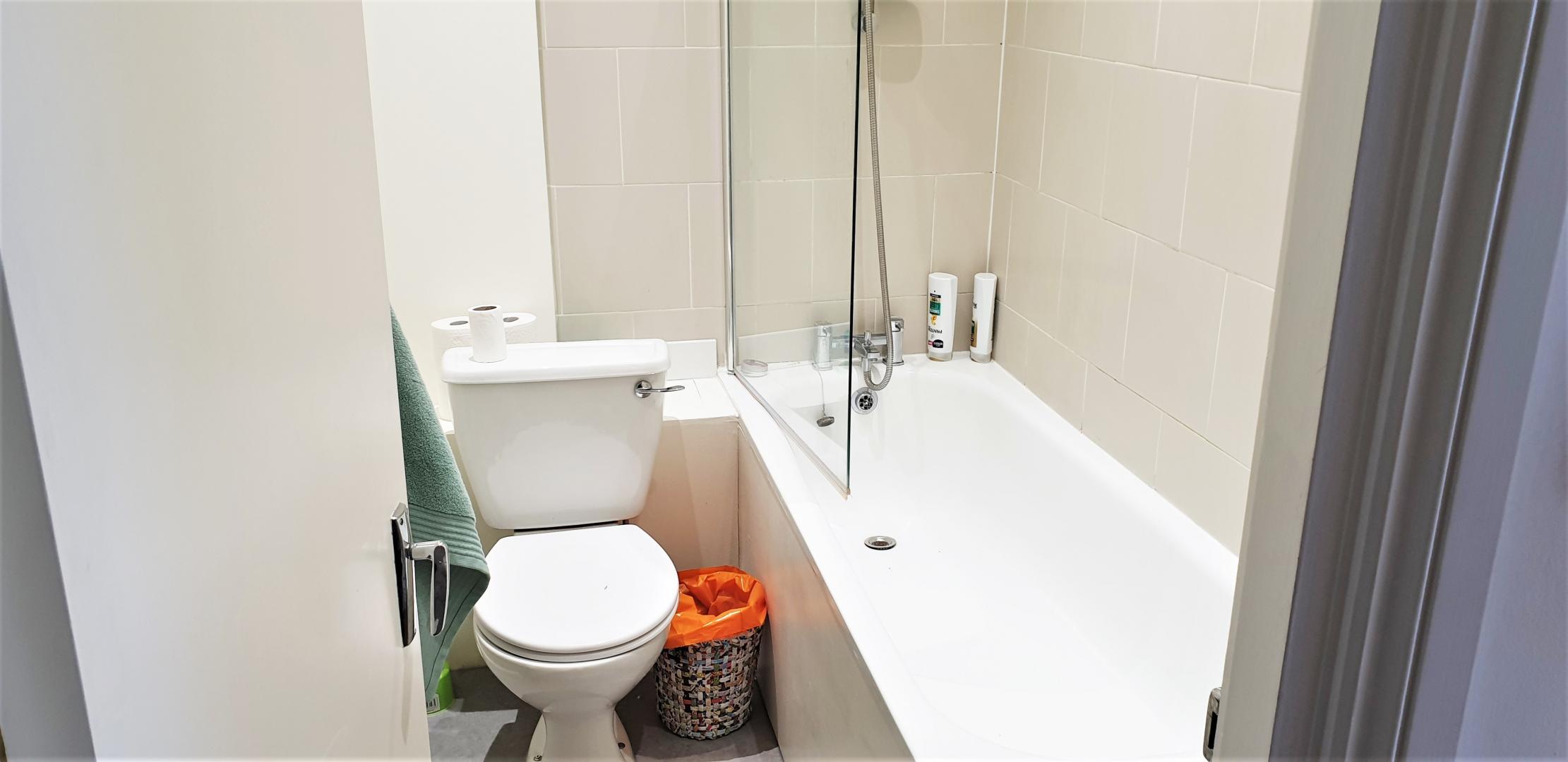 			2 Bedroom, 1 bath, 1 reception Apartment			 Sevington Street, MAIDA VALE