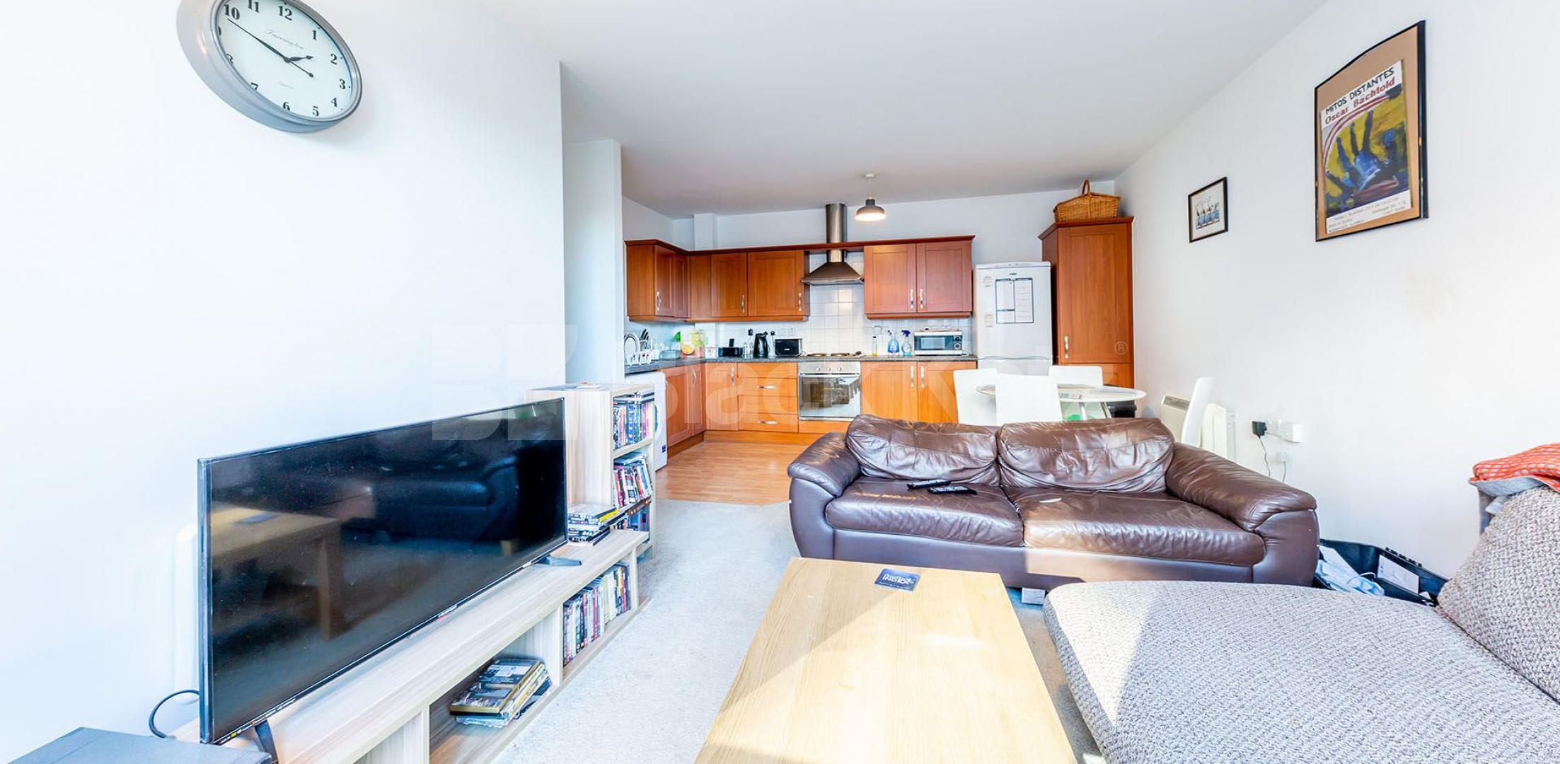 			Fantastic Private Development in Central Crouch End , 2 Bedroom, 1 bath, 1 reception Flat			 Exchange House, CROUCH END N8