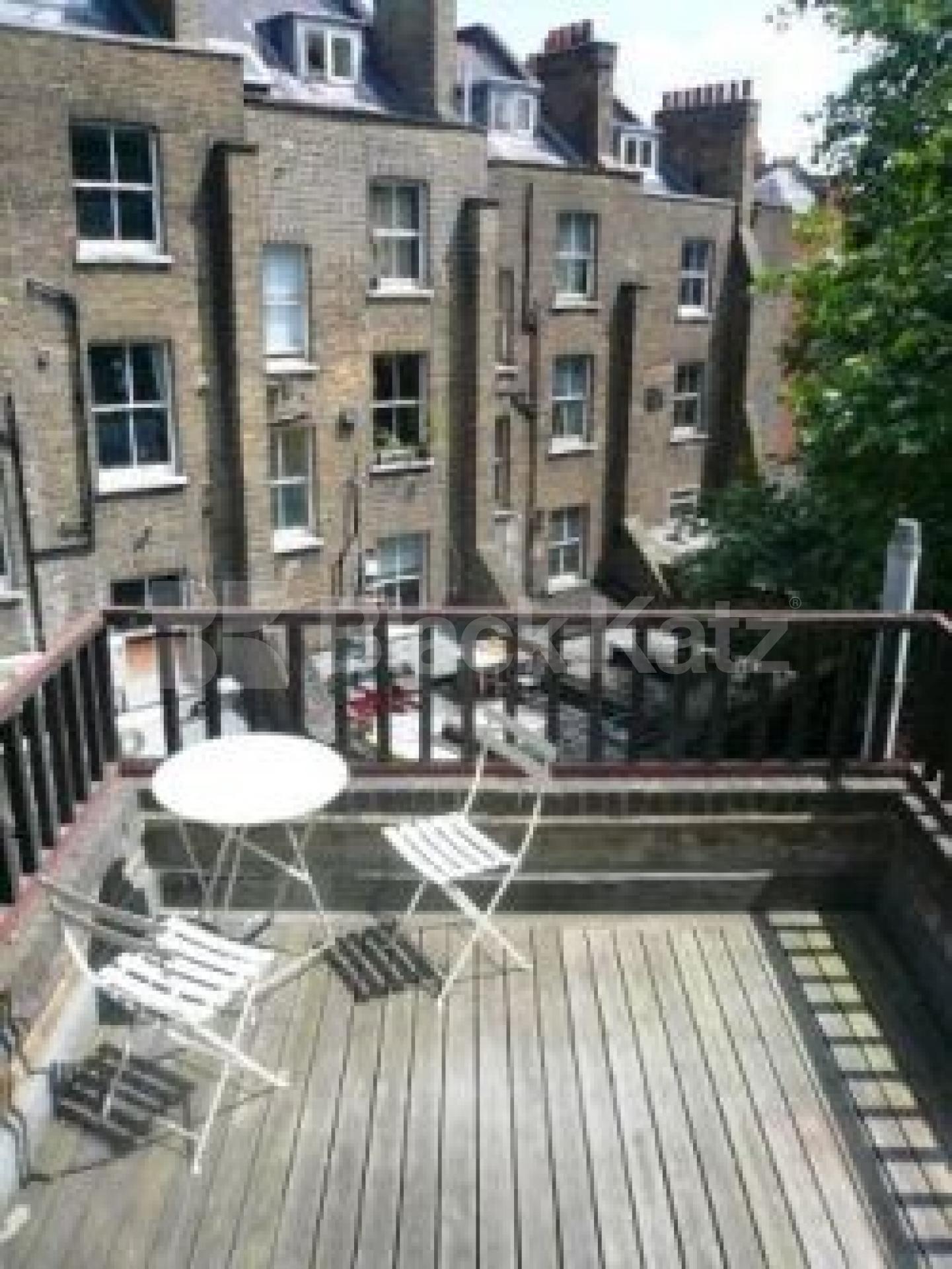 			1 Bedroom, 1 bath, 1 reception Flat			 Heath Street, HAMPSTEAD NW3