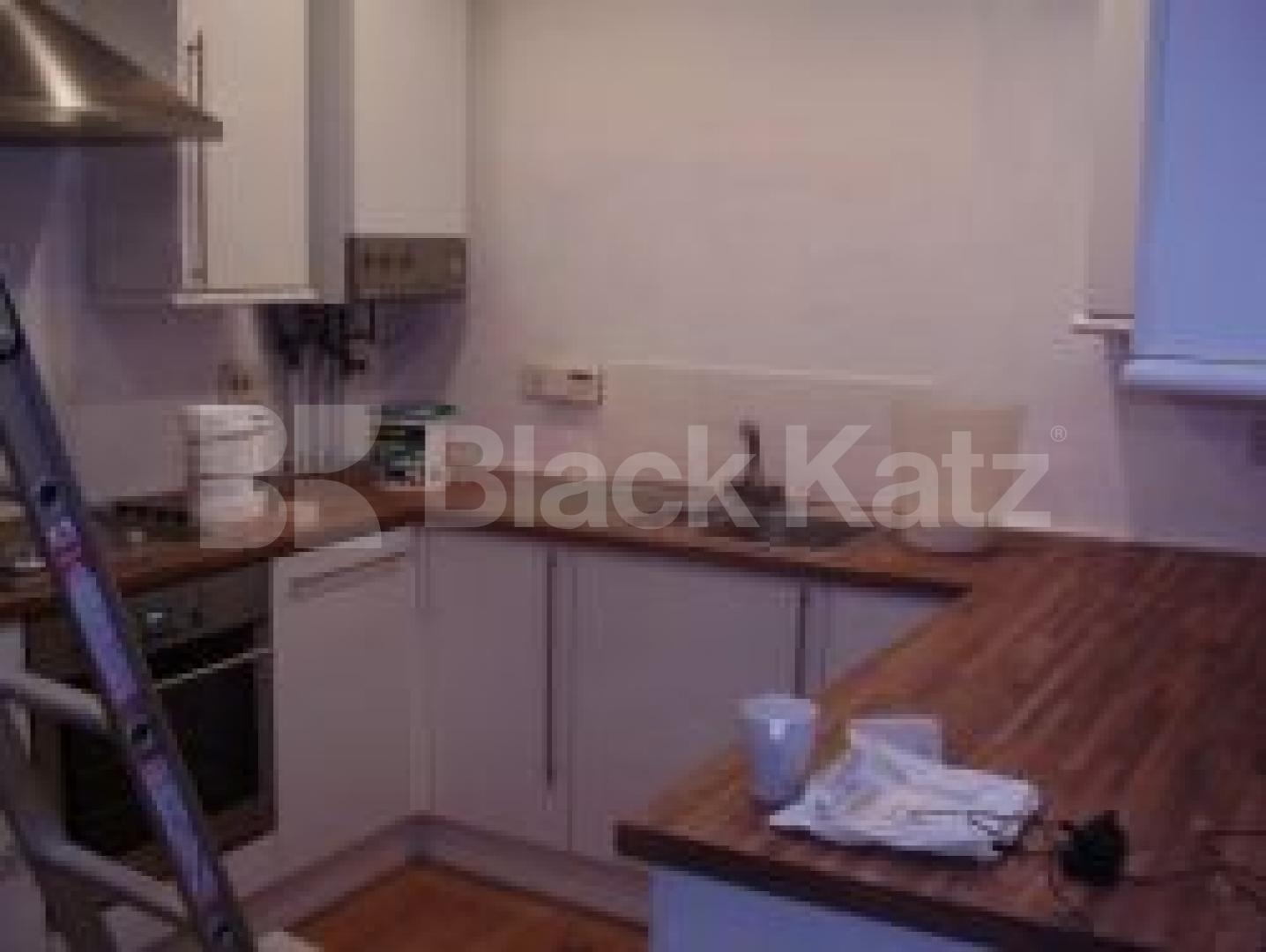 			1 Bedroom, 1 bath, 1 reception Flat			 Hercules Place, HOLLOWAY N7