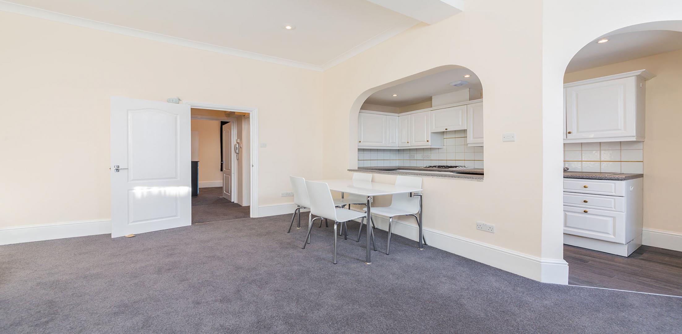 			1 Bedroom, 1 bath, 1 reception Flat			 Haverstock Hill, BELSIZE PARK