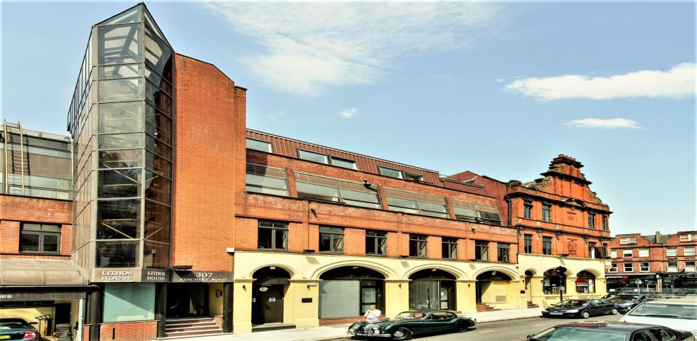 			3 Bedroom, 1 bath, 1 reception Flat			 Finchley Road , FINCHLEY ROAD