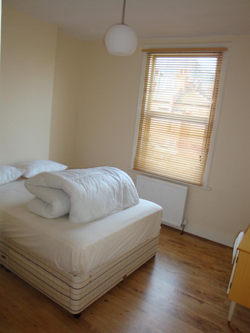 			NEW INSTRUCTION, 2 Bedroom, 1 bath, 1 reception Flat			 Highlever Road, LADBROKE GROVE