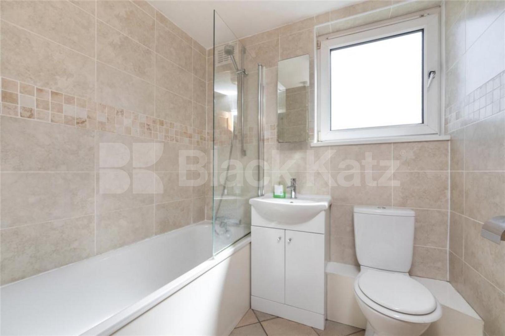 one-bedroom apartment offers modern living in a charming North London setting Hilldrop Crescent, Camden Borders 