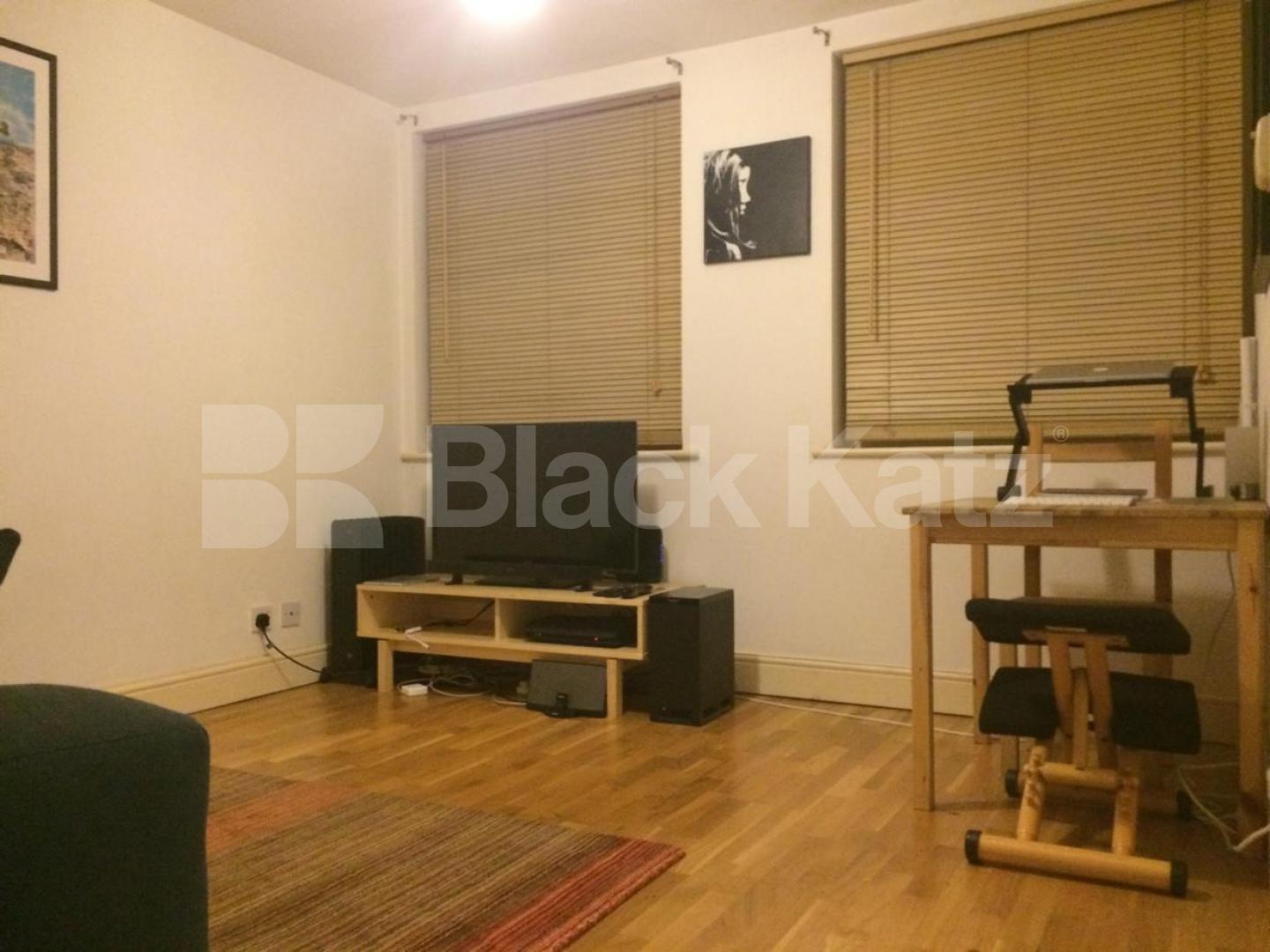 			1 Bedroom, 1 bath, 1 reception Ground Floor Flat			 Crouch End Hill, Crouch End