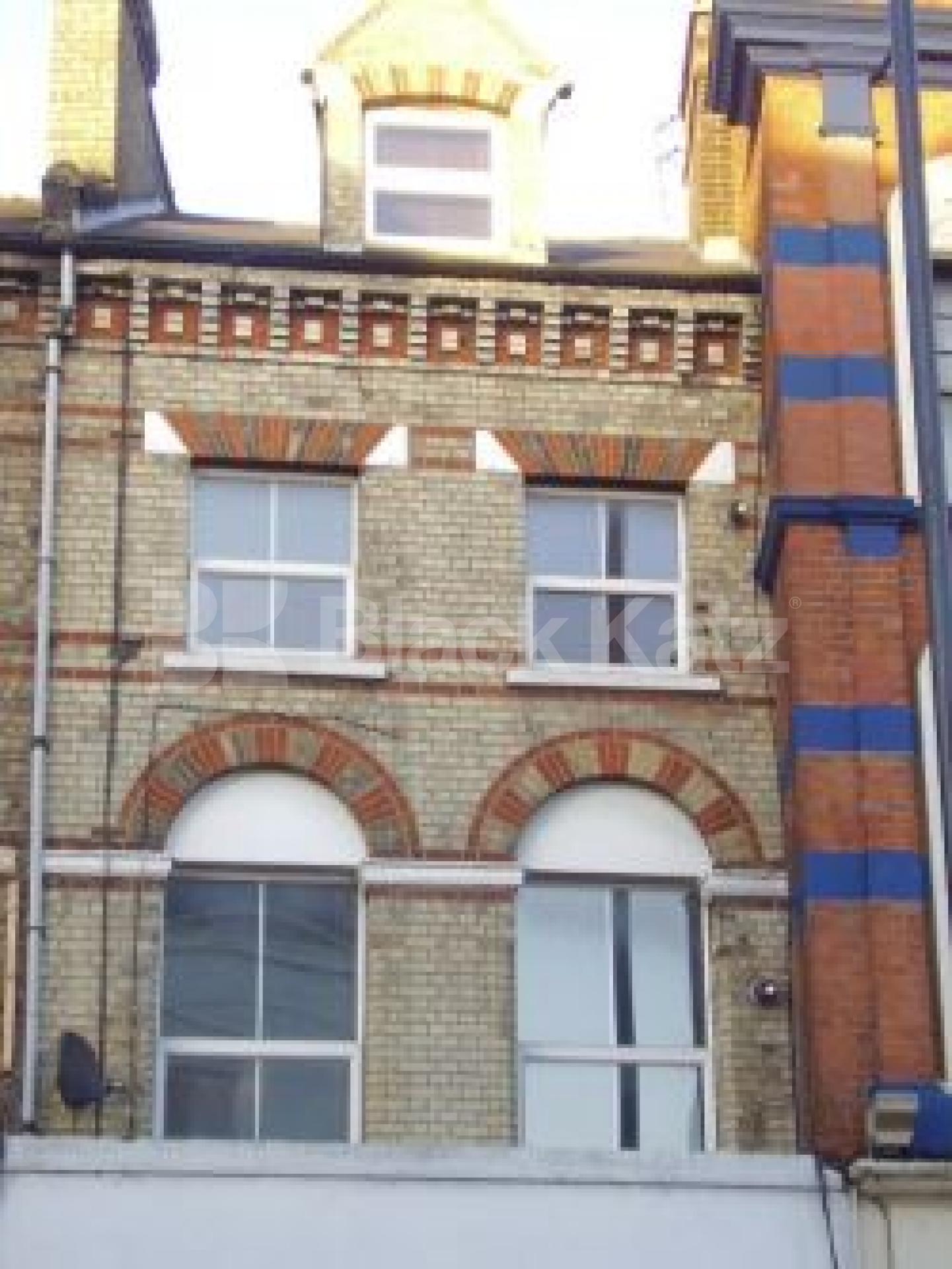 			1 Bedroom, 1 bath, 1 reception Flat			 Holloway Road, UPPER HOLLOWAY N19 n19