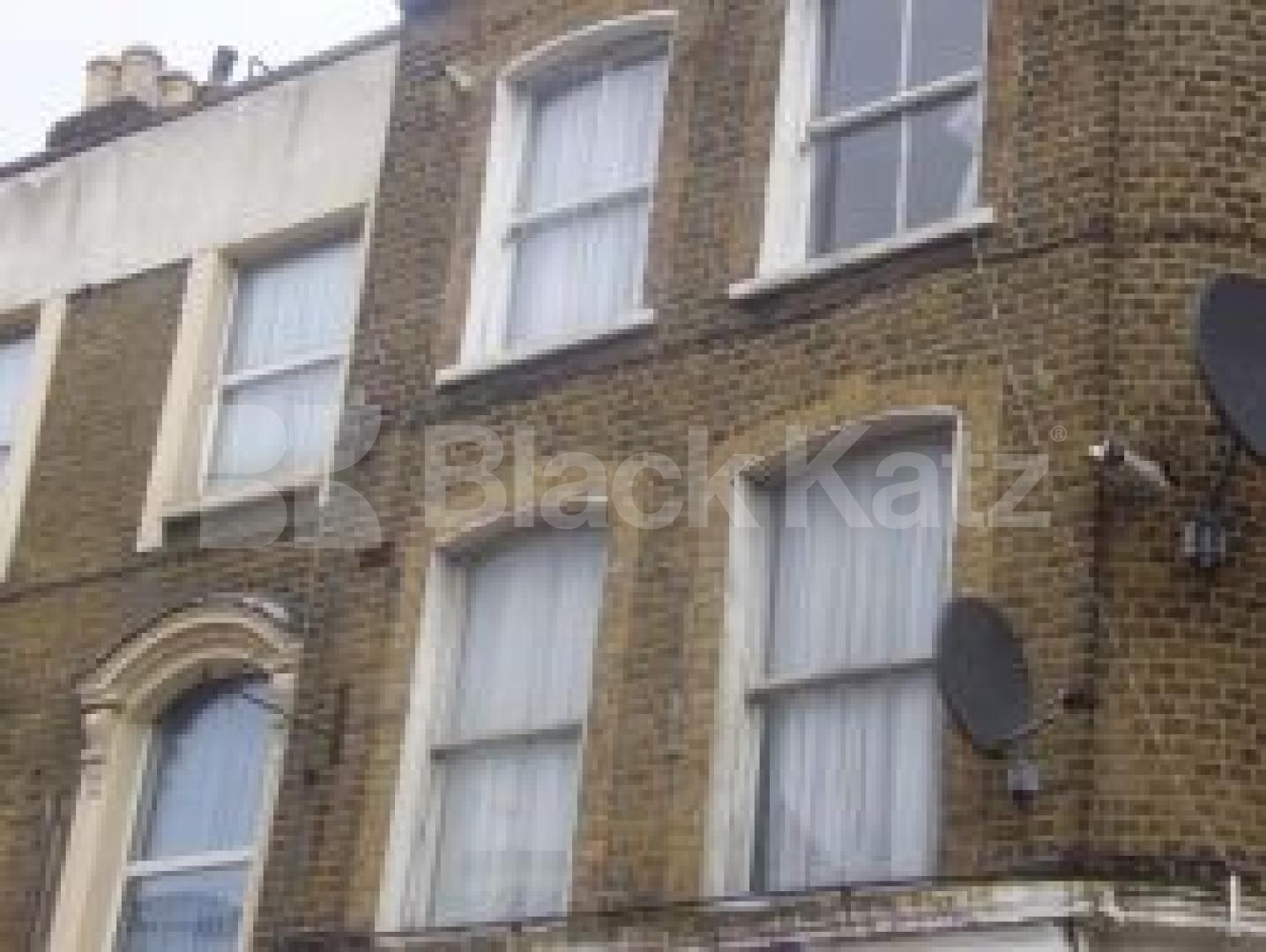 			2 Bedroom, 1 bath, 1 reception Flat			 Hornsey Road, HOLLOWAY N19