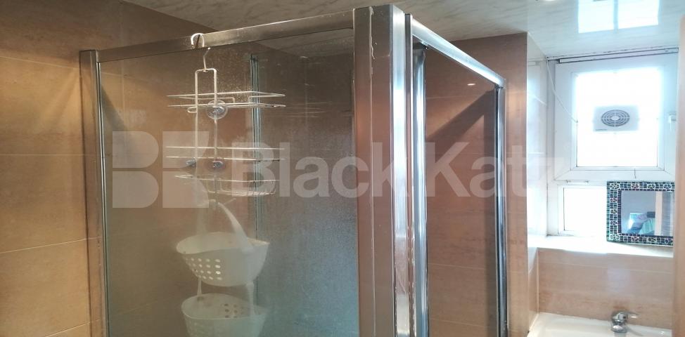 			LET , 2 Bedroom, 1 bath, 1 reception Apartment			 Harper Road , Borough/Elephant and Castle