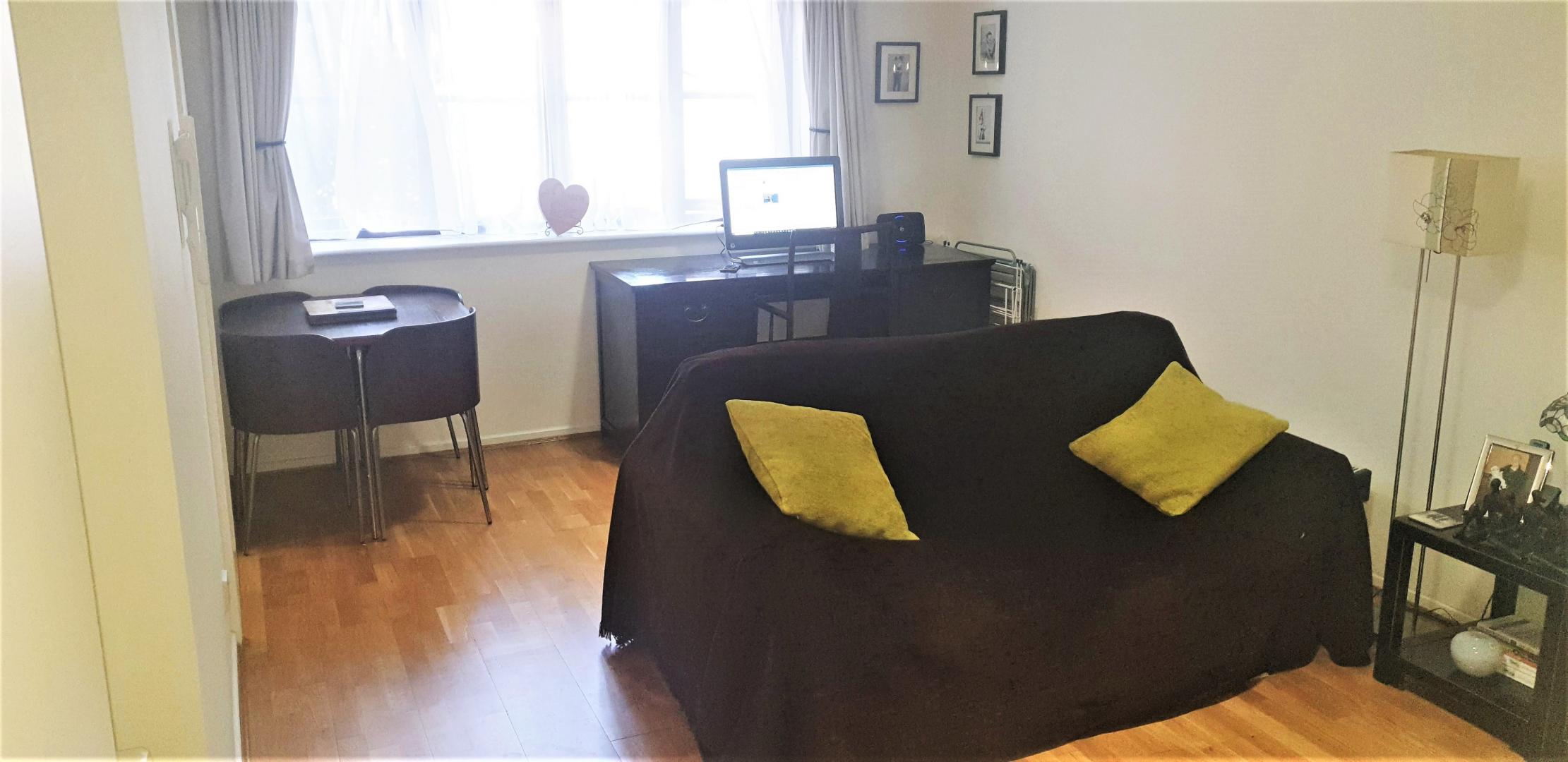 			2 Bedroom, 1 bath, 1 reception Flat			 Woodvale Way, CRICKLEWOOD