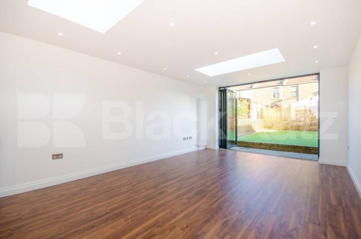 			New Instruction, 4 Bedroom, 1 bath, 1 reception House			 Humberstone Road, Plaistow