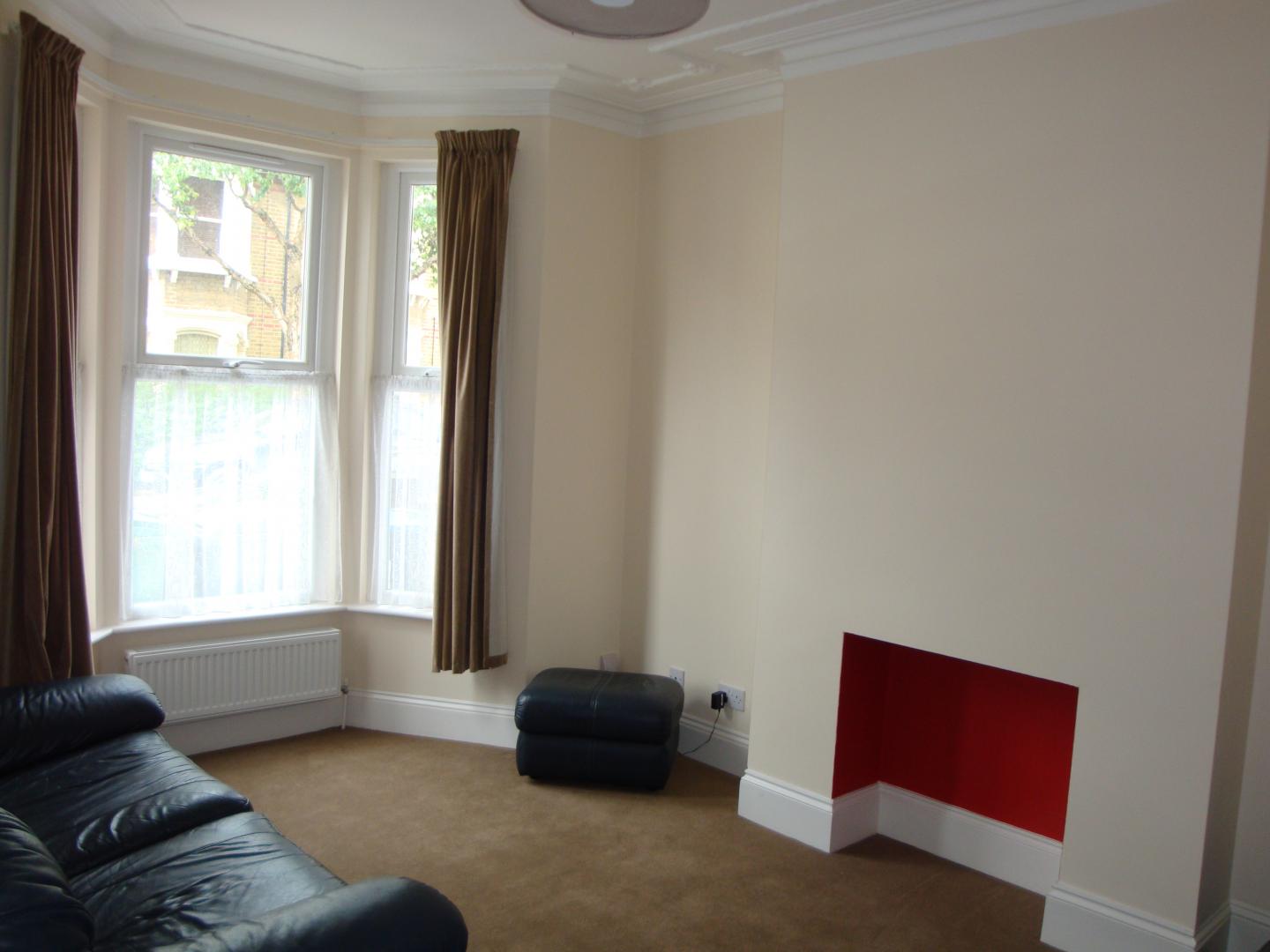			4 Bedroom, 1 bath, 1 reception House			 Huddlestone Road, WILLESDEN GREEN