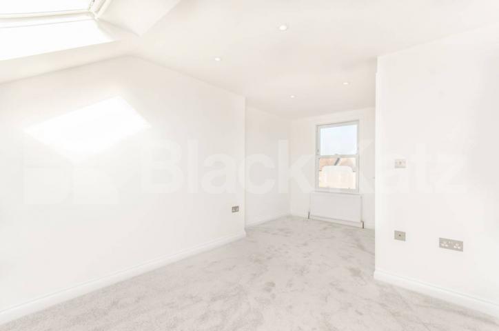 			New Instruction, 4 Bedroom, 1 bath, 1 reception House			 Humberstone Road, Plaistow