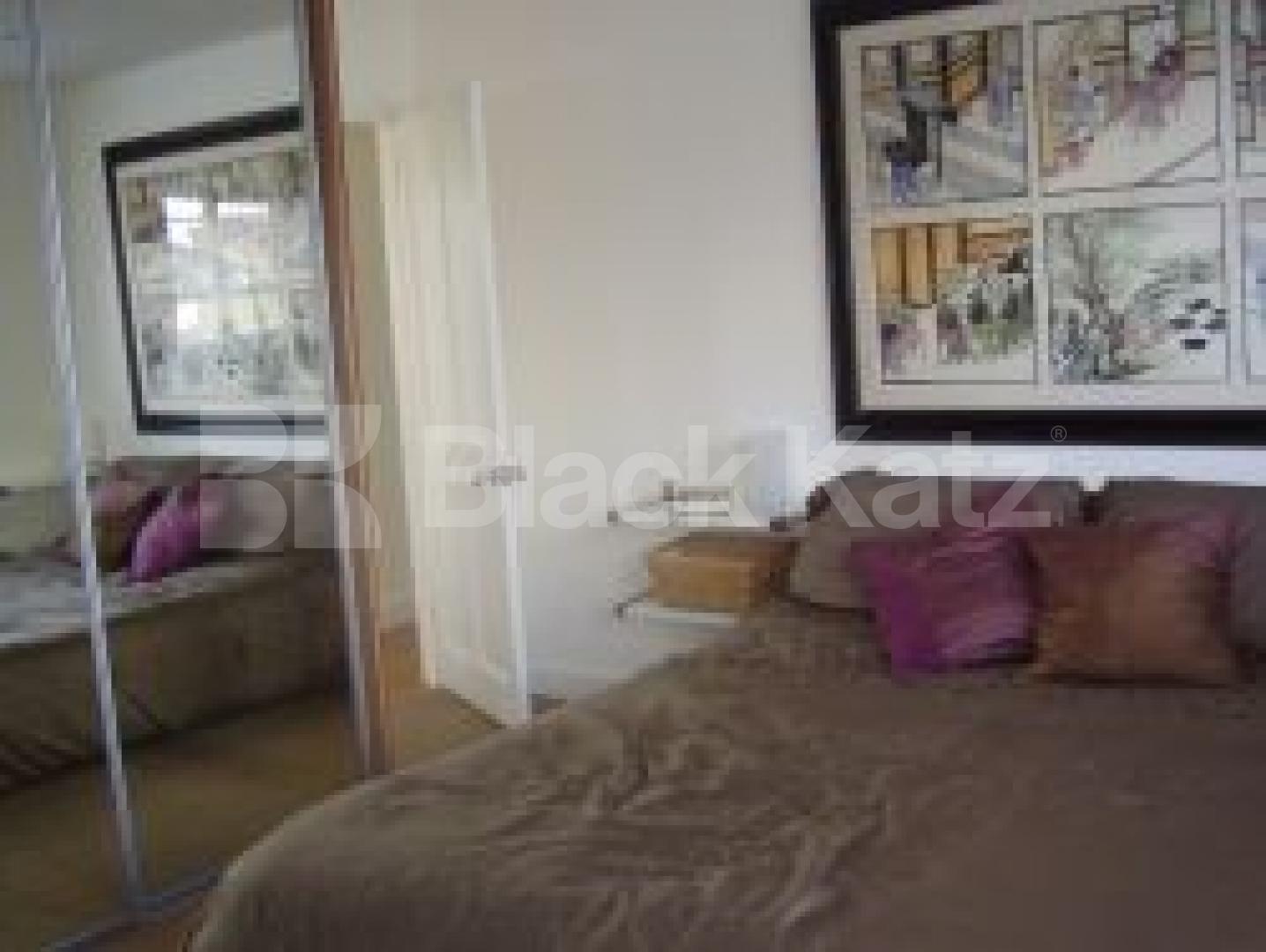 			2 Bedroom, 1 bath, 1 reception Flat			 Huntigdon Street, BARNSBURY/ISLINGTON N1