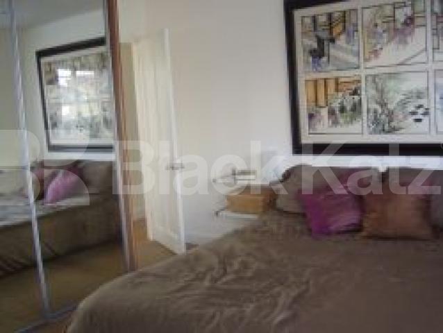 			2 Bedroom, 1 bath, 1 reception Flat			 Huntingdon Street, BARNSBURY/ISLINGTON N1