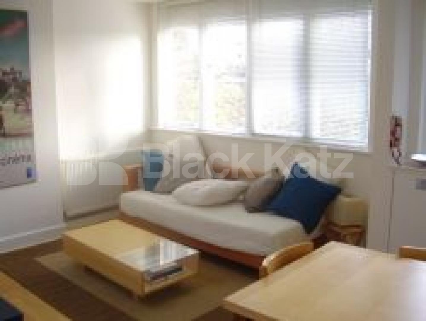 			2 Bedroom, 1 bath, 1 reception Flat			 Huntingdon Street, BARNSBURY/ISLINGTON N1