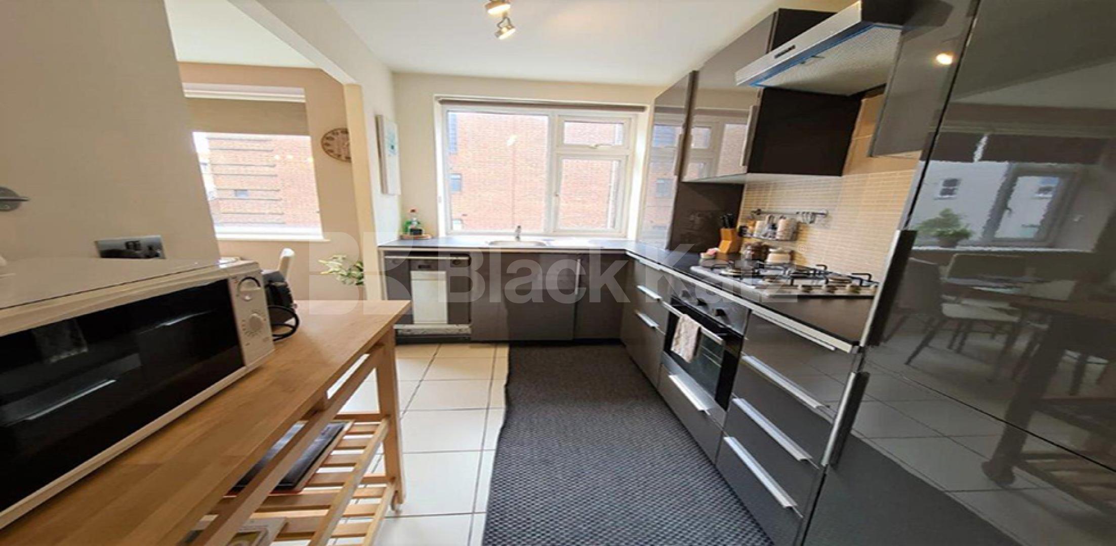 Fantastic one bed flats located within mins to Camden Tube & Regents Park Inverness Street, Camden Town