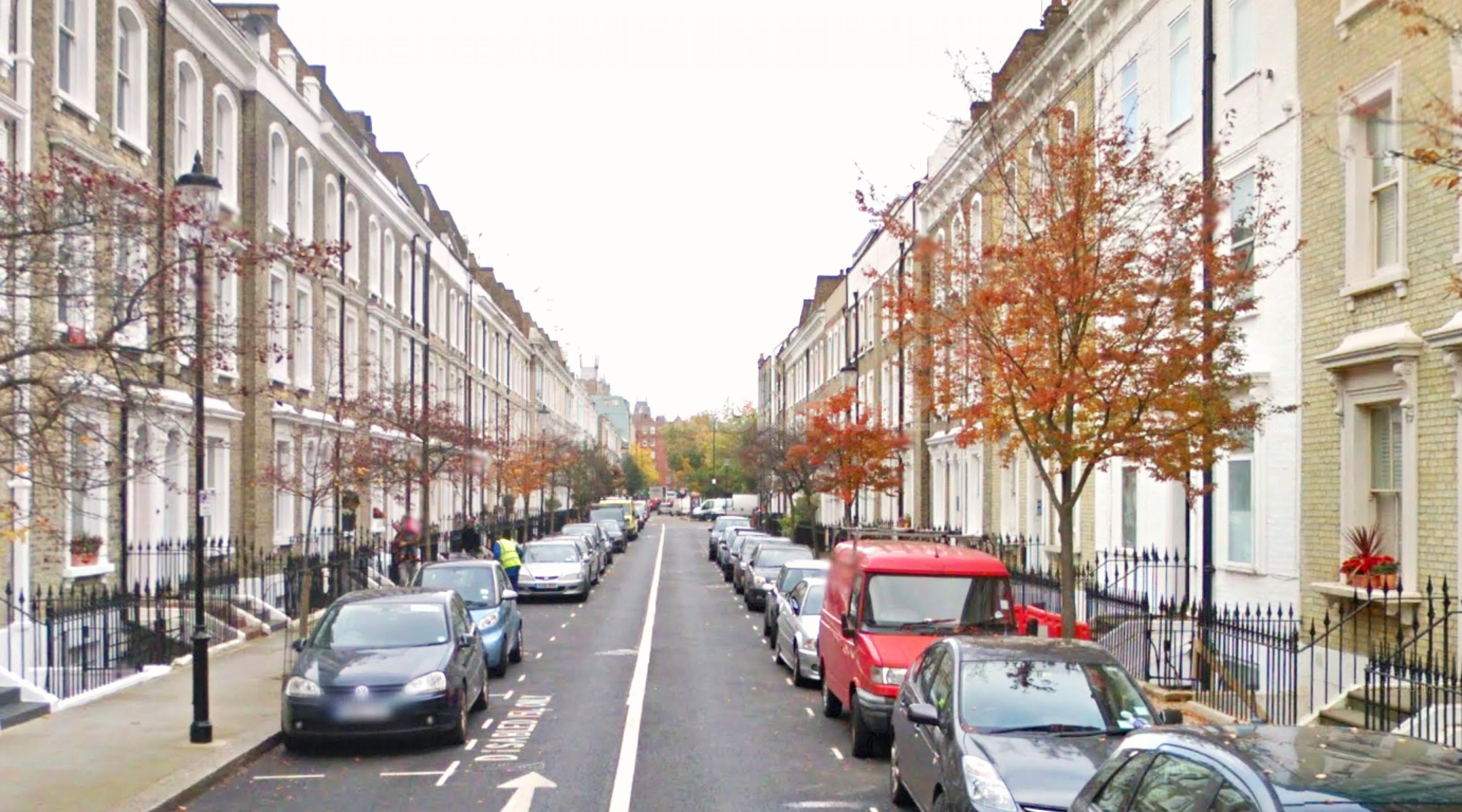 			UNDER OFFER , 2 Bedroom, 1 bath, 1 reception Apartment			 Ifield Road, Earls Court / West Brompton SW10