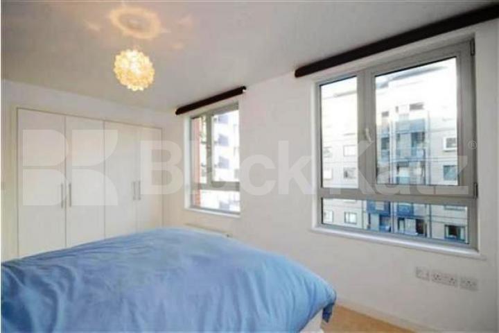 			NEW INSTRUCTION!, 2 Bedroom, 1 bath, 1 reception Flat			 Eden Grove, HOLLOWAY 