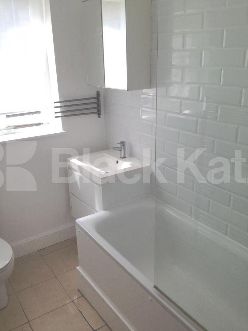 			NEW INSTRUCTION!, 2 Bedroom, 1 bath, 1 reception Flat			 Fortess Grove, KENTISH TOWN