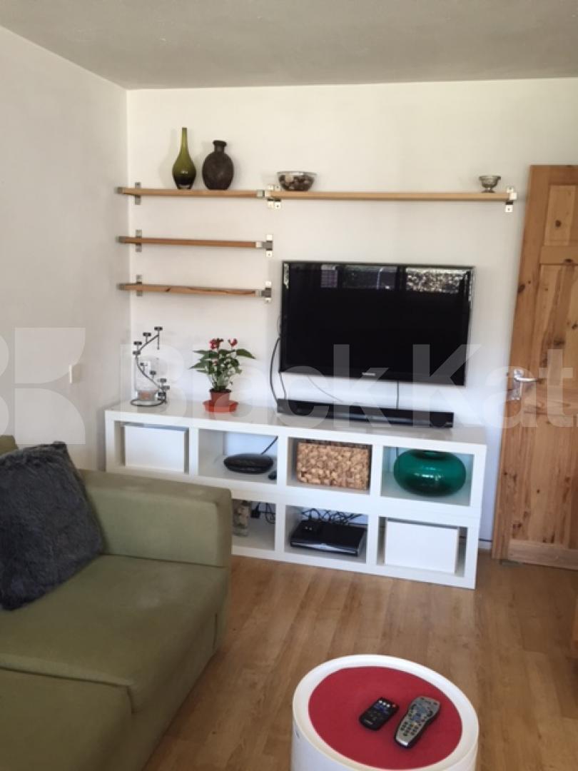 			New Instruction, 1 Bedroom, 1 bath, 1 reception Flat			 Cyrus Street , ANGEL/CLERKENWELL