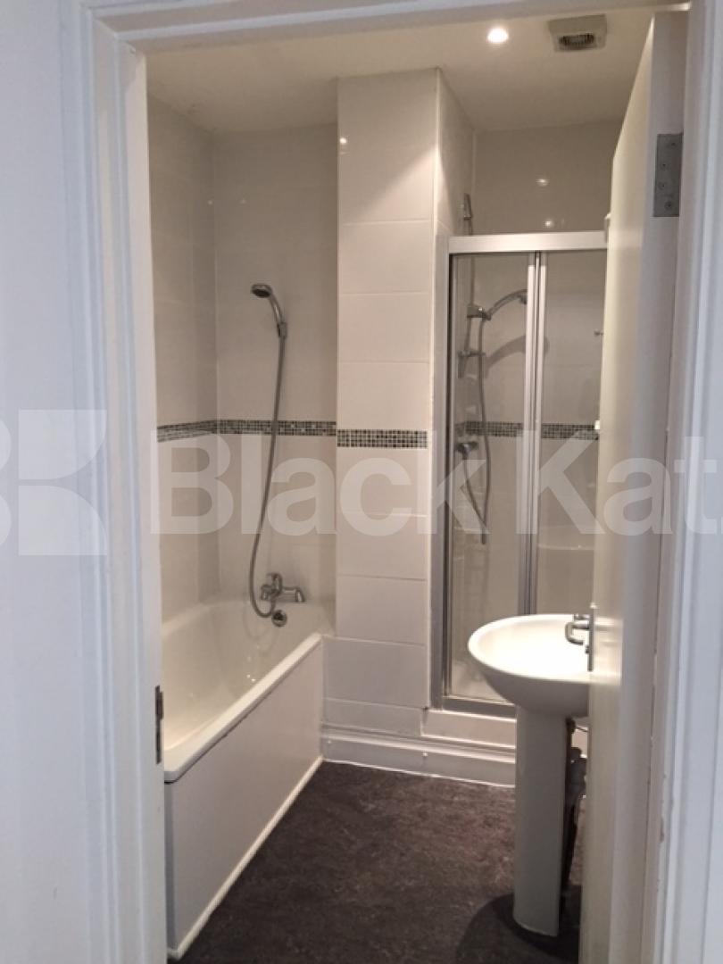 			New Instruction, 2 Bedroom, 1 bath, 1 reception Flat			 Riversdale road, Highbury