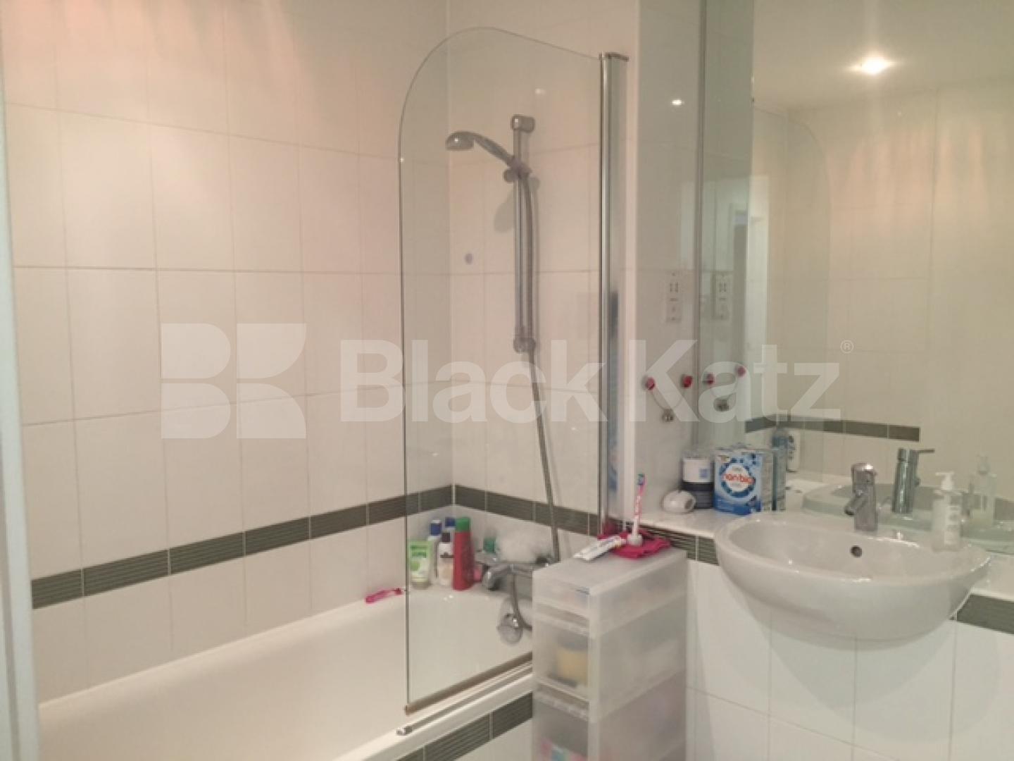 			New Instruction, 2 Bedroom, 1 bath, 1 reception Apartment			 Eden Grove, HOLLOWAY