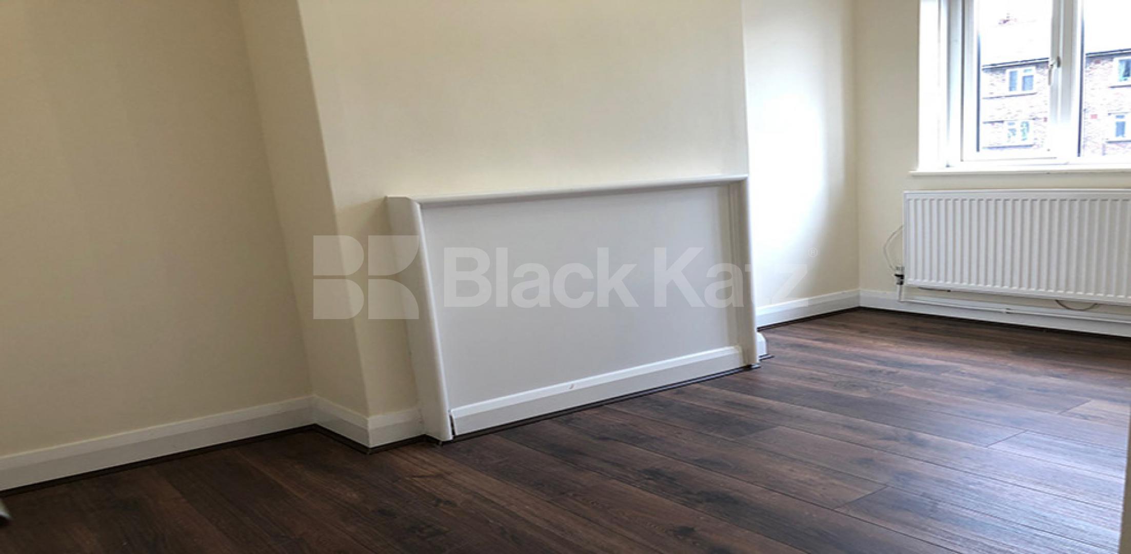 			1 Bedroom, 1 bath, 1 reception Apartment			 Seven Sisters Road, HOLLOWAY