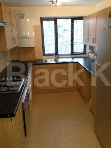 			New instruction!, 1 Bedroom, 1 bath, 1 reception Flat			 Tiber Gardens, KINGS CROSS