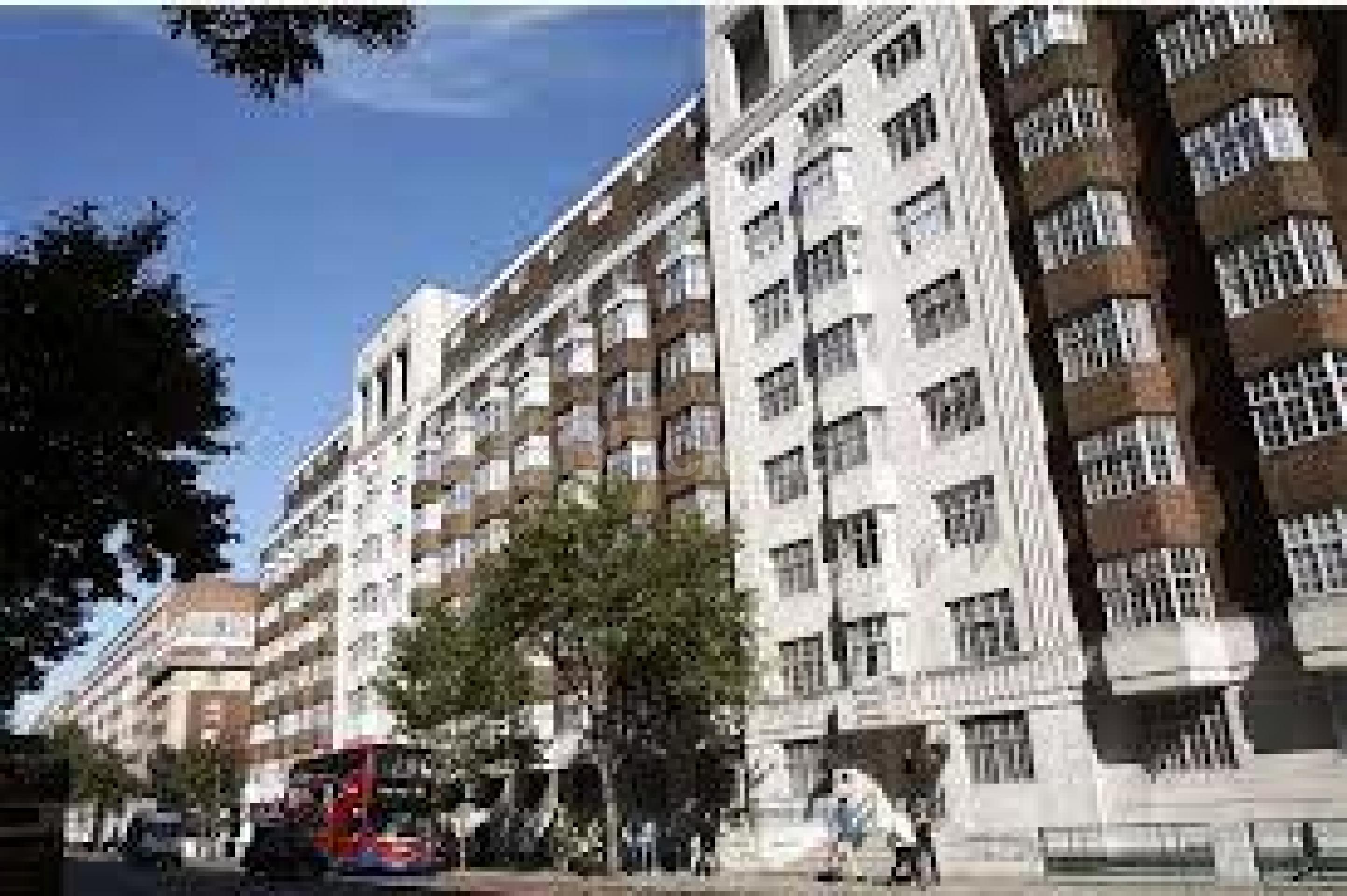 			INCLUSIVE OF BILLS!, Studio Apartment, 1 bath, 1 reception Flat			 Woburn Place, RUSELL SQUARE WC1H