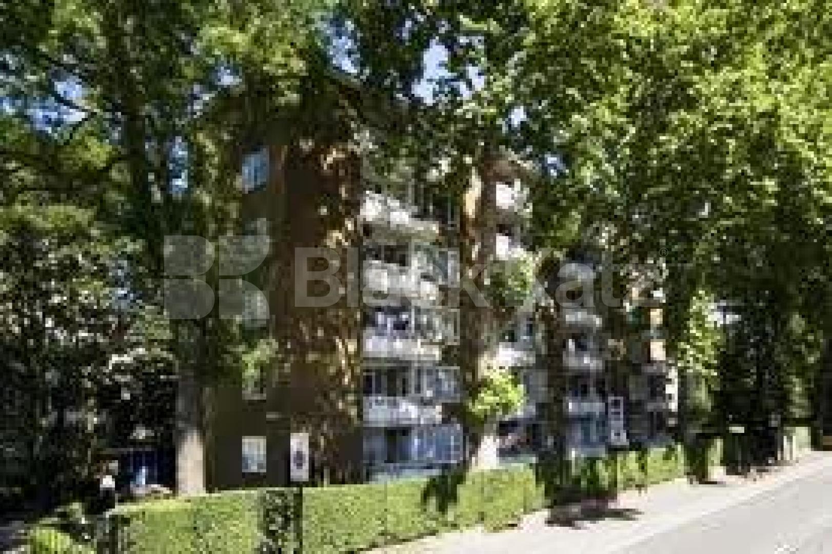 			NEW INSTRUCTION!, 2 Bedroom, 1 bath, 1 reception Flat			 St Pancras Way, CAMDEN